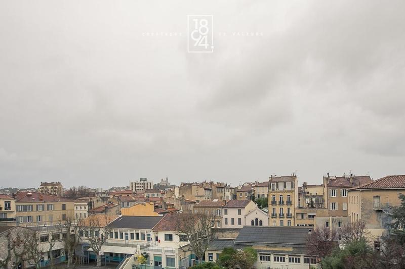 Appartement - 97 m² - 4 pièces