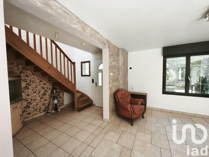 Maison - 445 m² - 15 pièces