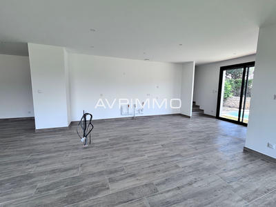 Villa - 145 m² - 4 pièces