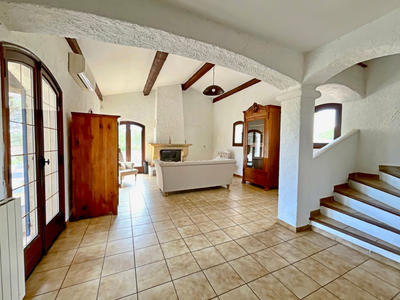 Maison - 143 m² - 5 pièces