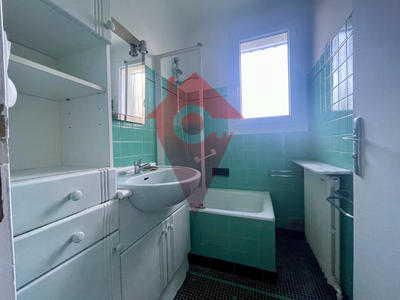 Maison - 97 m² - 4 pièces