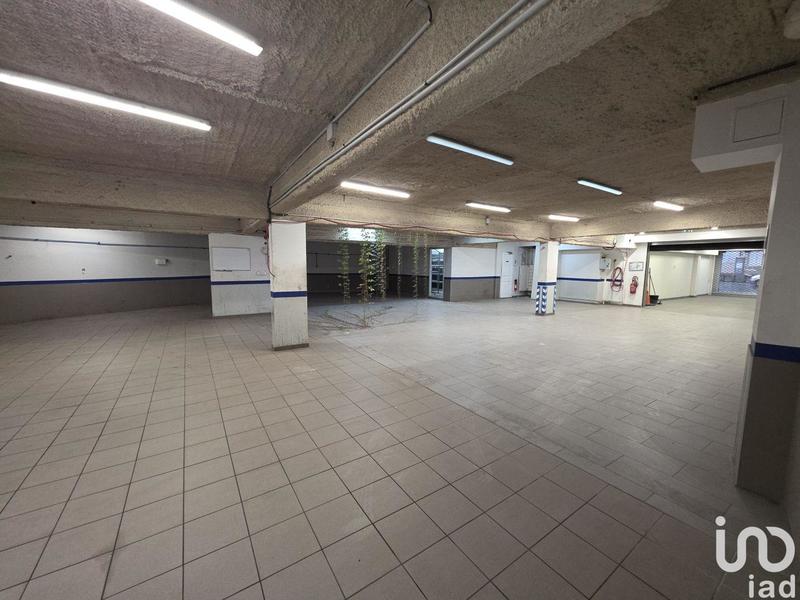 Local commercial - 543 m²