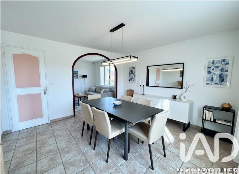 Maison - 90 m² - 3 pièces