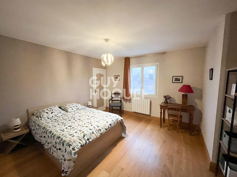 Maison - 140 m² - 7 pièces