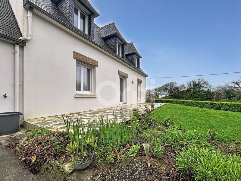 Maison - 141 m² - 5 pièces