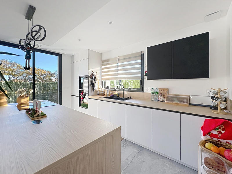 Villa - 140 m² - 5 pièces