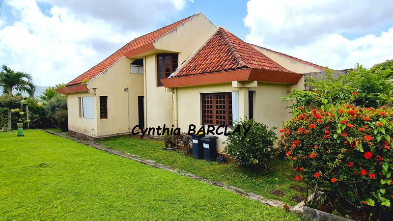 Maison d'architecte - 179 m² - 9 pièces