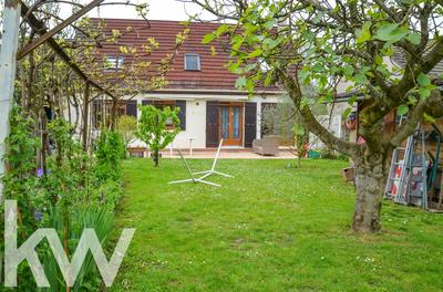 Maison - 141 m² - 7 pièces