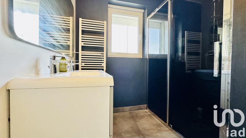 Maison - 210 m² - 8 pièces