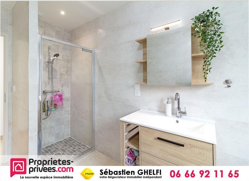 Maison - 104 m² - 5 pièces