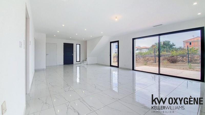 Maison - 143 m² - 5 pièces