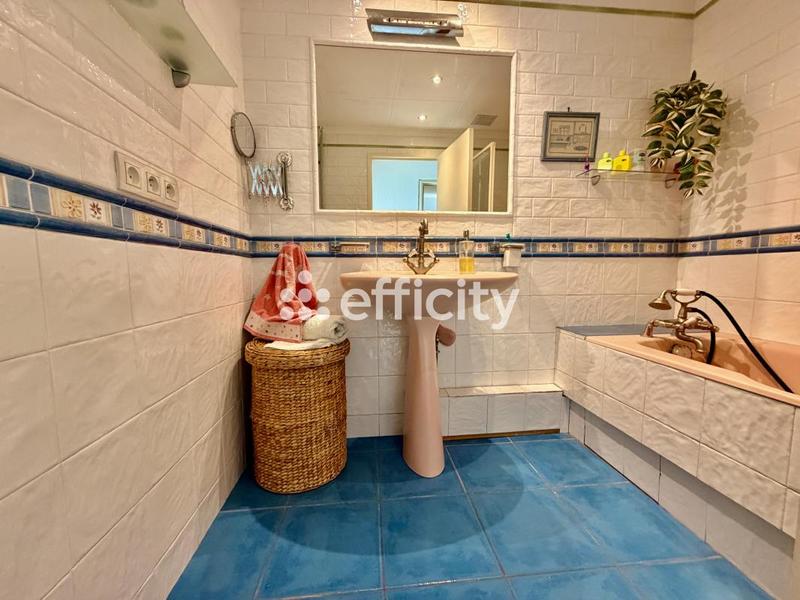 Appartement - 94 m² - 4 pièces