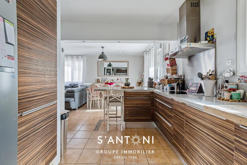 Maison - 153 m² - 7 pièces