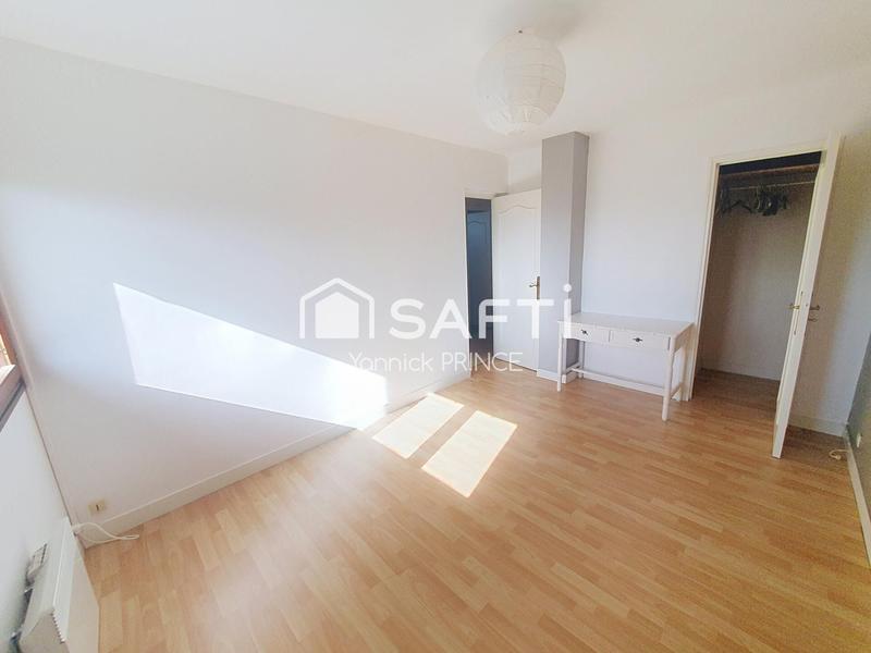 Maison - 168 m² - 8 pièces