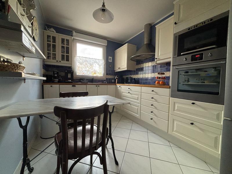 Appartement - 97 m² - 4 pièces