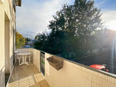 Appartement - 100 m² - 4 pièces