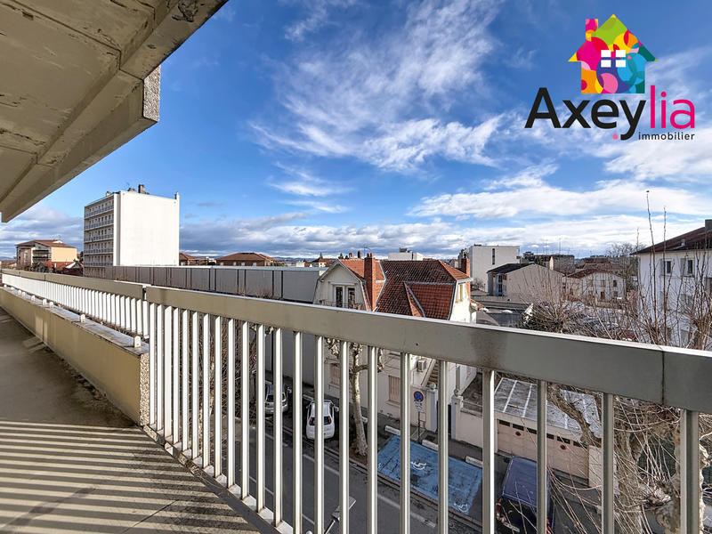 Appartement - 106 m² - 5 pièces