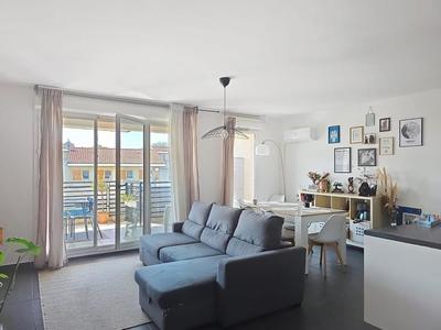 Appartement - 64 m² - 3 pièces