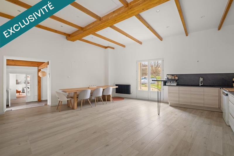 Maison - 177 m² - 6 pièces