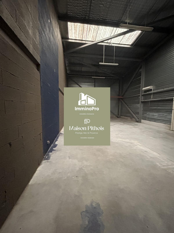 Local commercial - 150 m²