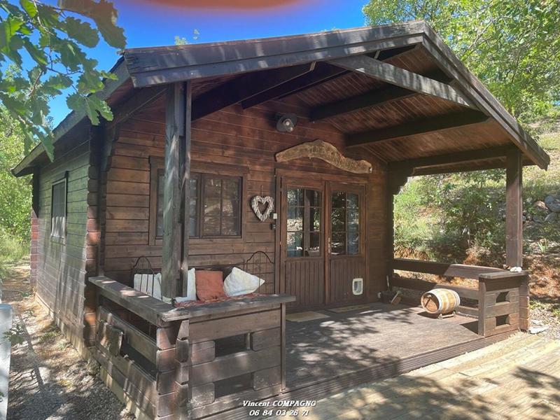 Maison - 210 m² - 10 pièces