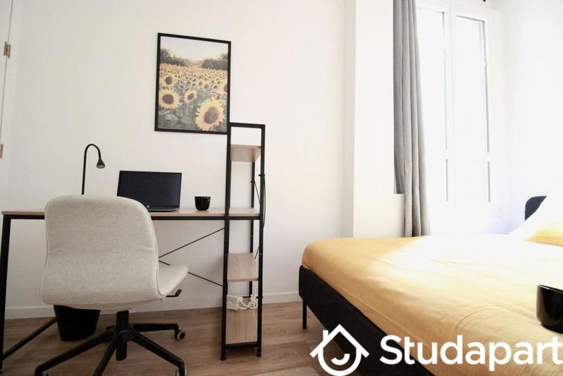 Chambre - 9 m² - 1 pièce