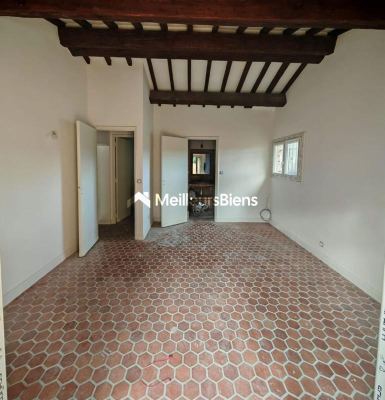 Propriété - 200 m² - 10 pièces