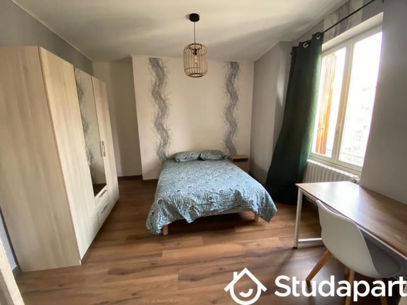 Chambre - 12 m² - 1 pièce