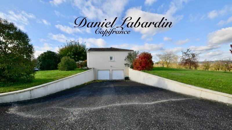 Villa - 188 m² - 6 pièces