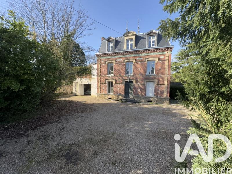 Maison de ville - 328 m² - 13 pièces