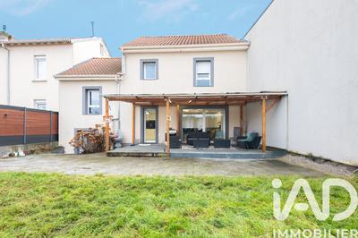 Maison de ville - 104 m² - 6 pièces