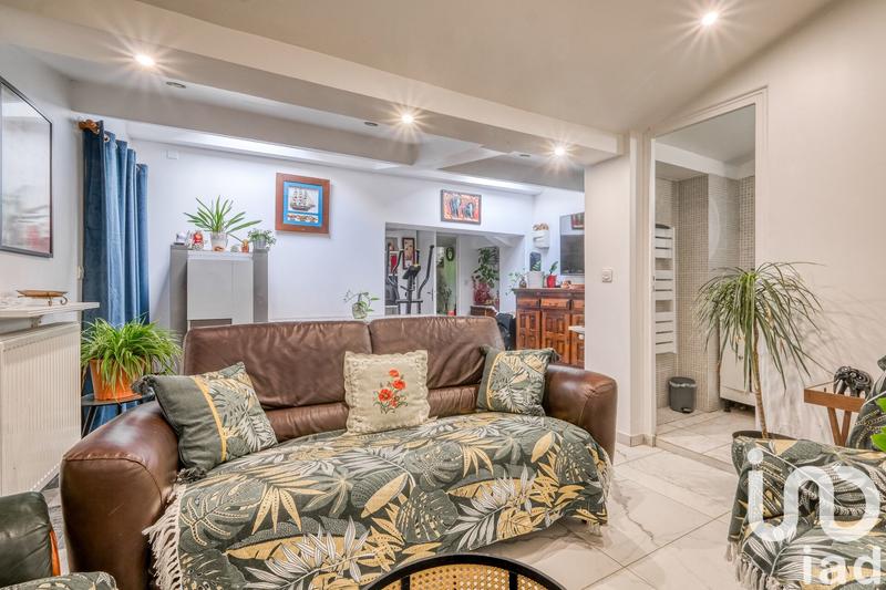 Maison de ville - 100 m² - 7 pièces