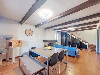 Maison - 143 m² - 7 pièces