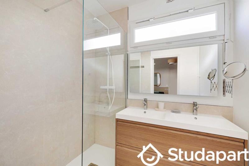 Appartement - 60 m² - 2 pièces