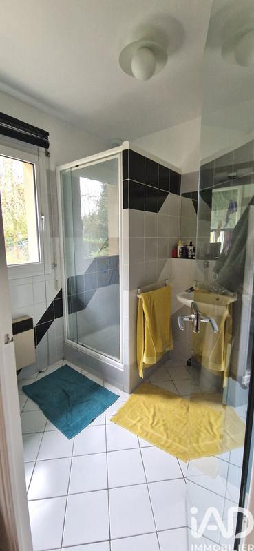 Maison - 137 m² - 5 pièces