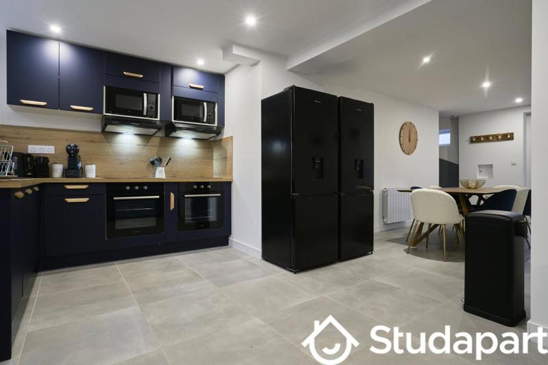 Chambre - 13 m² - 1 pièce