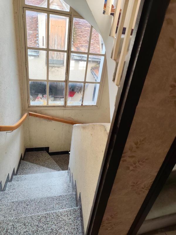 Maison - 96 m² - 5 pièces