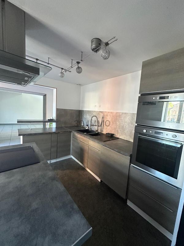 Maison - 190 m² - 7 pièces