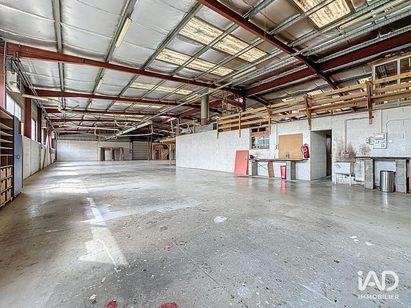 Local commercial - 1 995 m²