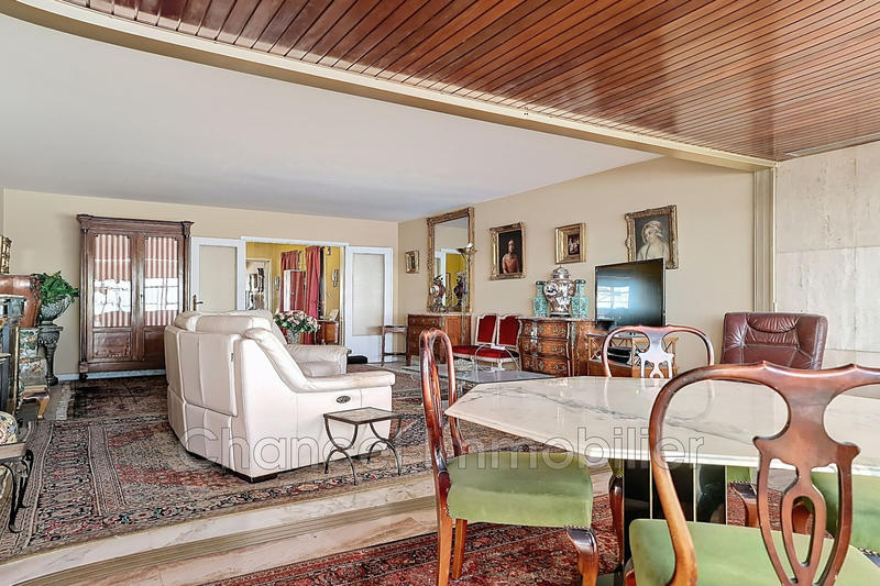 Appartement - 112 m² - 3 pièces