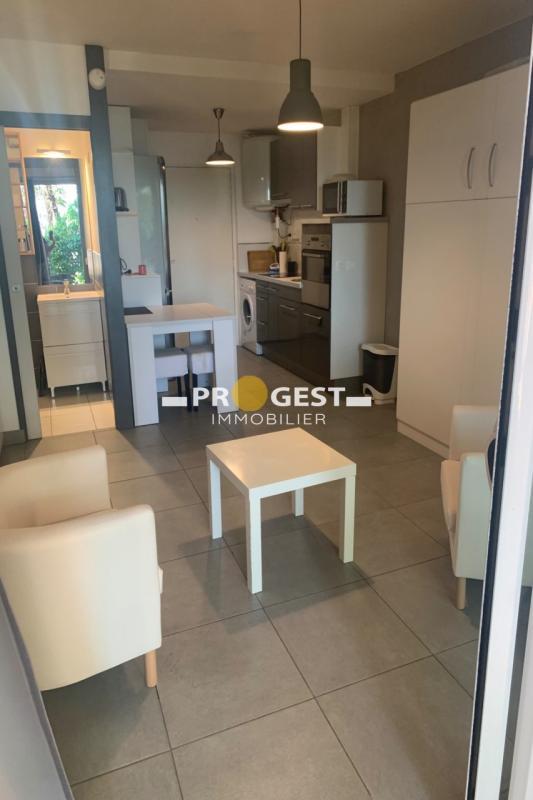 Studio - 23 m² - 1 pièce