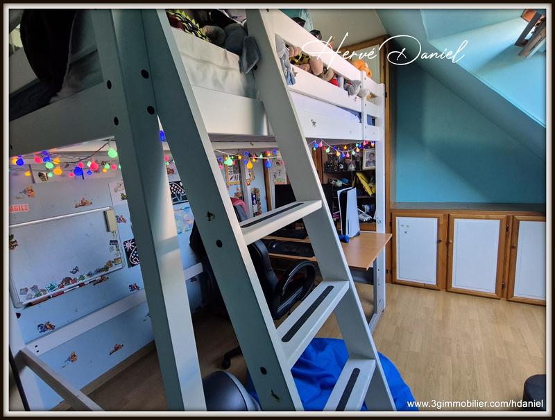 Maison traditionnelle - 124 m² - 7 pièces