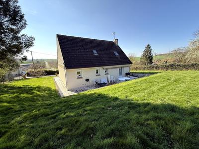 Maison - 101 m² - 5 pièces