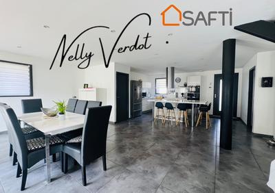 Maison - 224 m² - 7 pièces