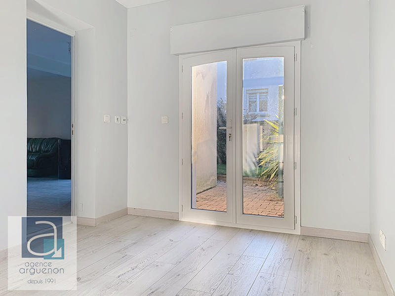 Maison - 102 m² - 5 pièces