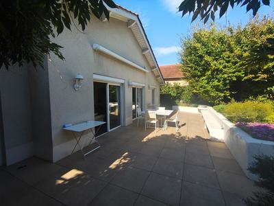 Maison - 108 m² - 4 pièces