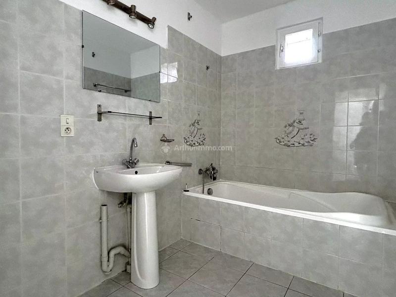 Appartement - 58 m² - 3 pièces