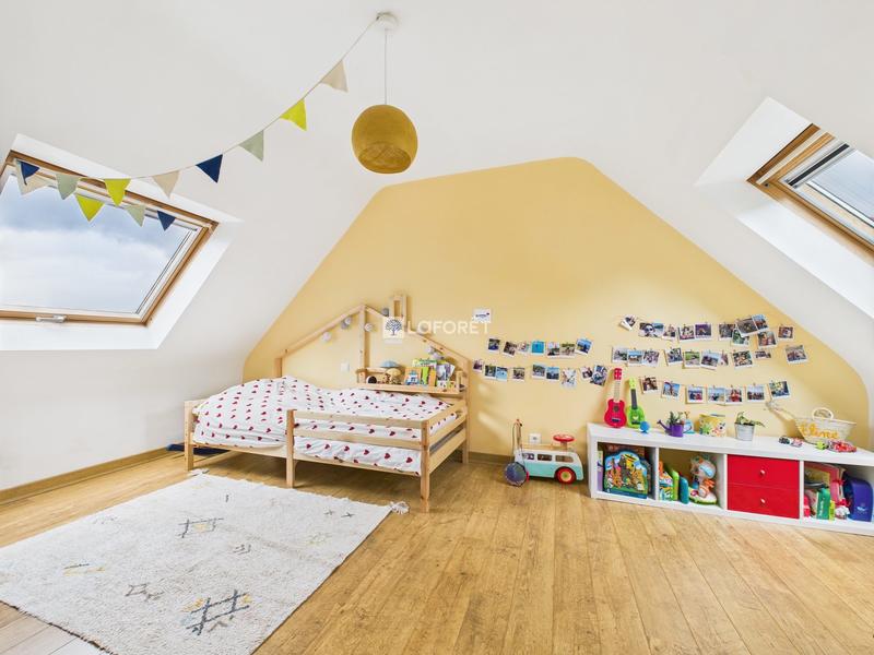 Maison - 123 m² - 6 pièces