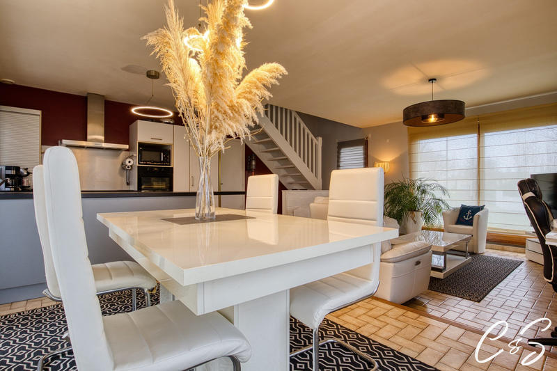 Maison - 77 m² - 4 pièces