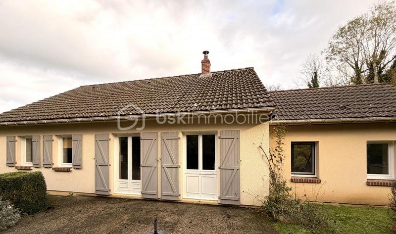 Maison - 105 m² - 4 pièces